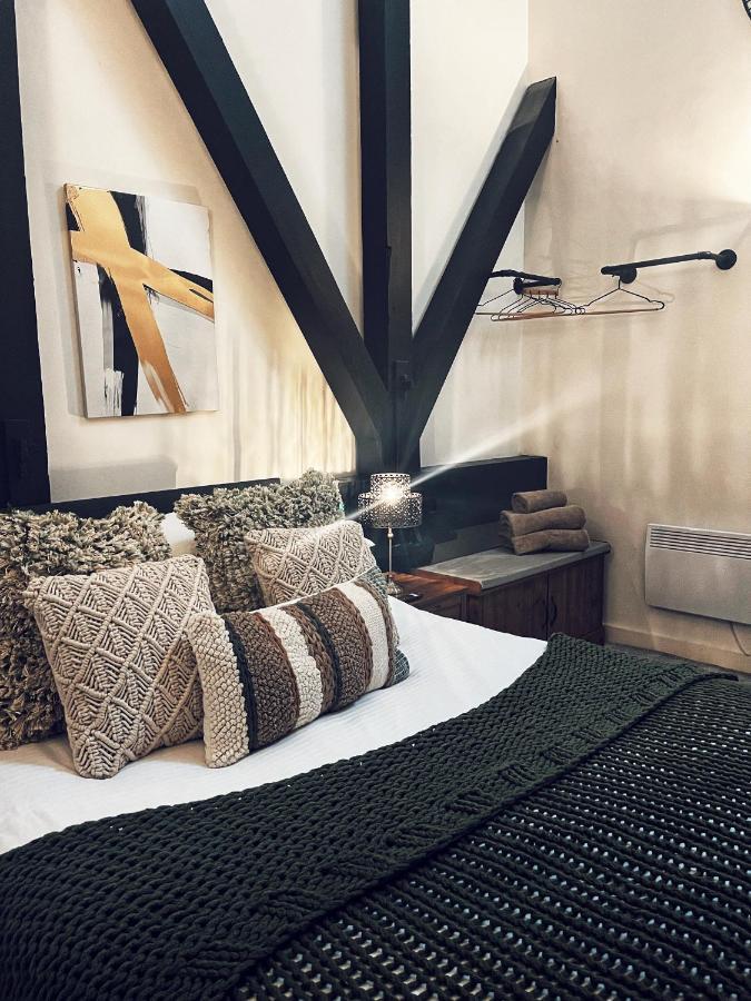 Exclusive And Modern - Bradford Centre- 85